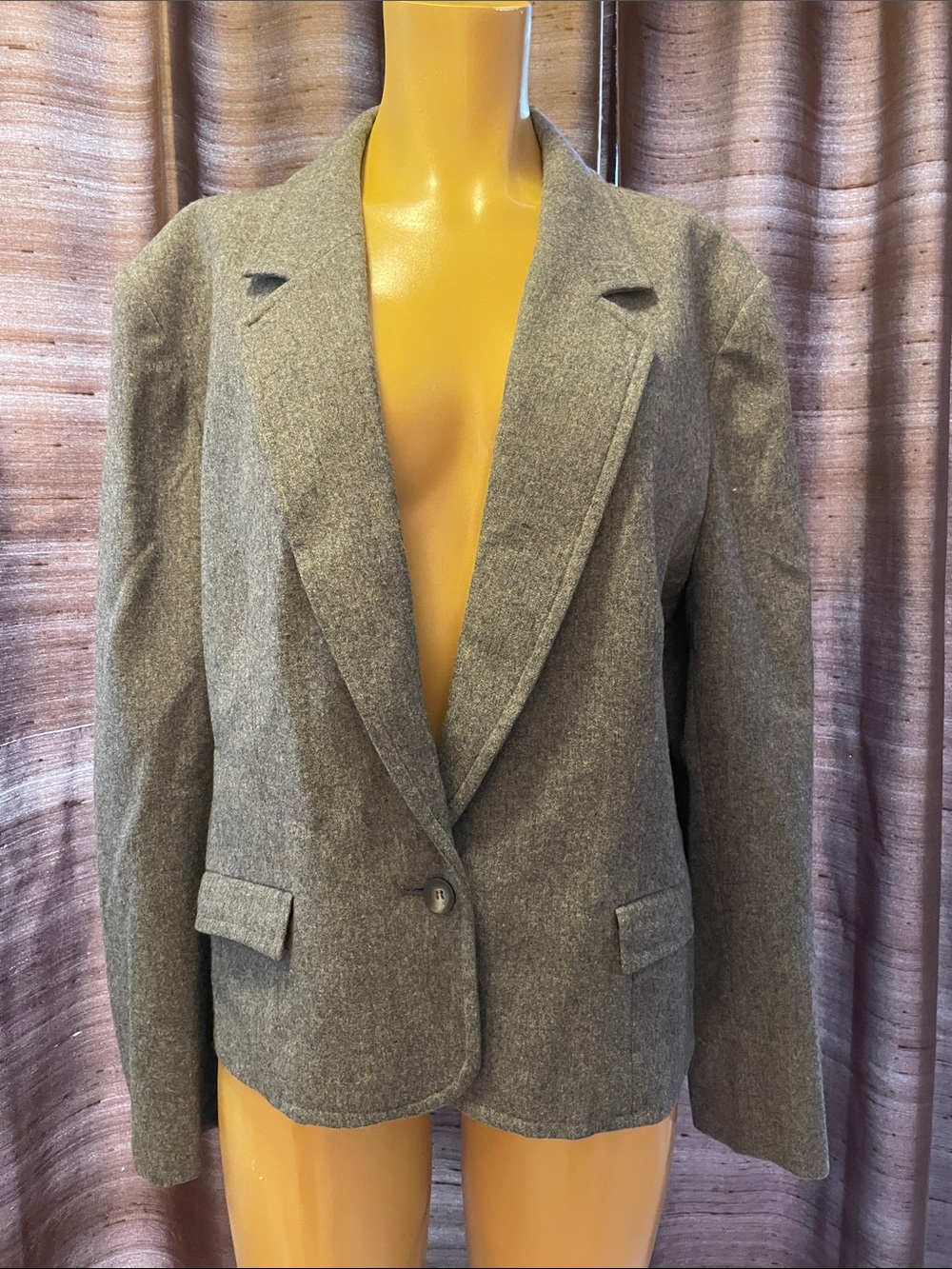 Classic Pendleton Wool Gray Women's Wool Blend Blazer